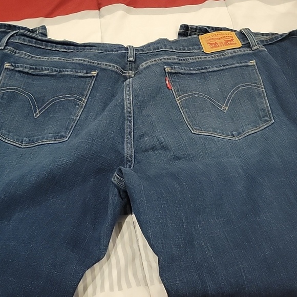 Jeans - Picture 1 of 4